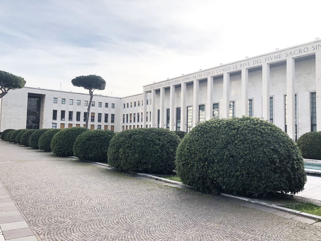 Palazzo degli Uffici e Salone delle Fontane