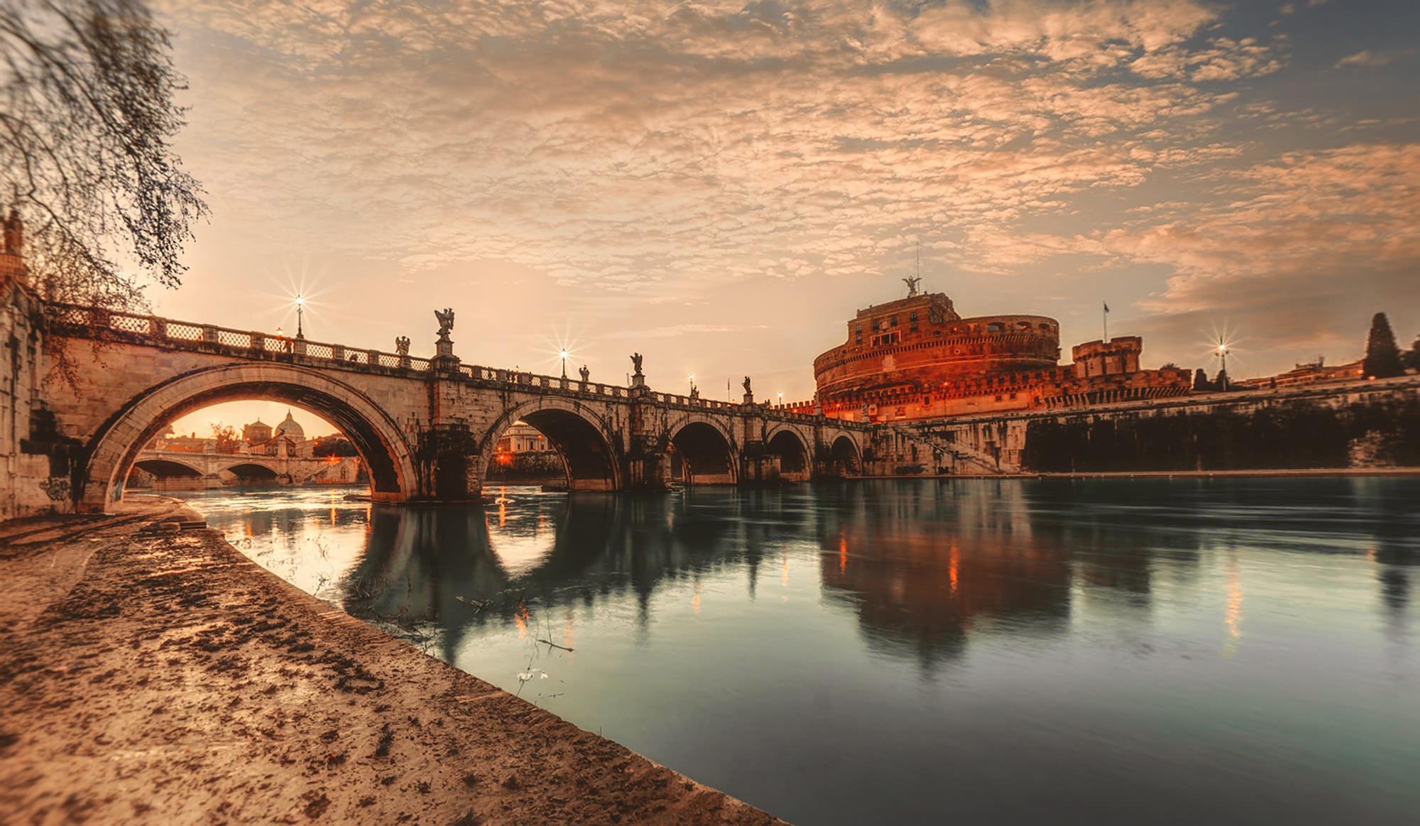 castel sant'angelo lungotevere